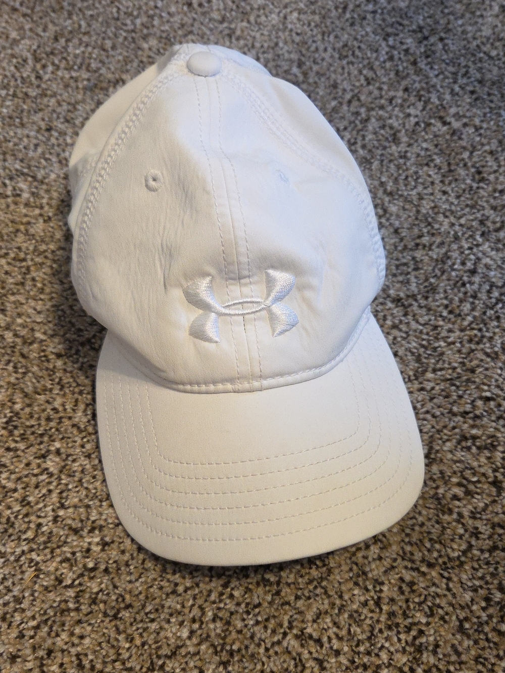 Under Armour Kids White Logo Baseball Hat